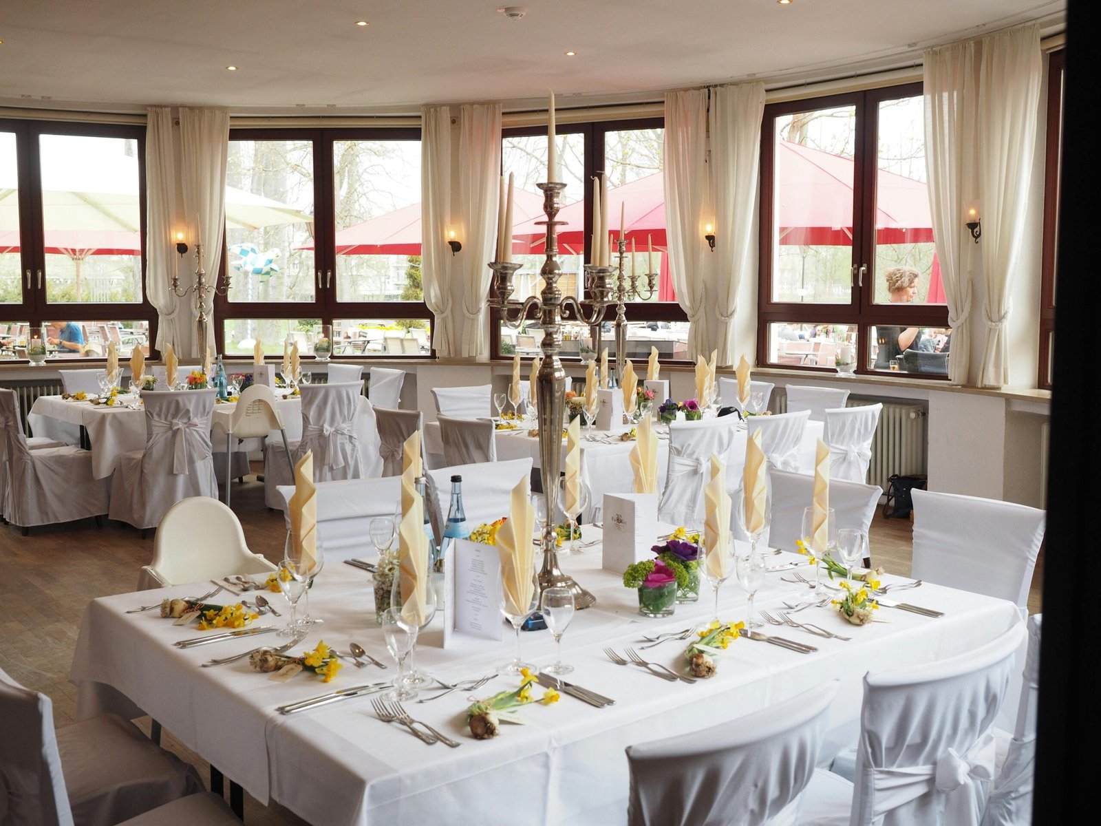 A Touch of Elegance and Sophistication
