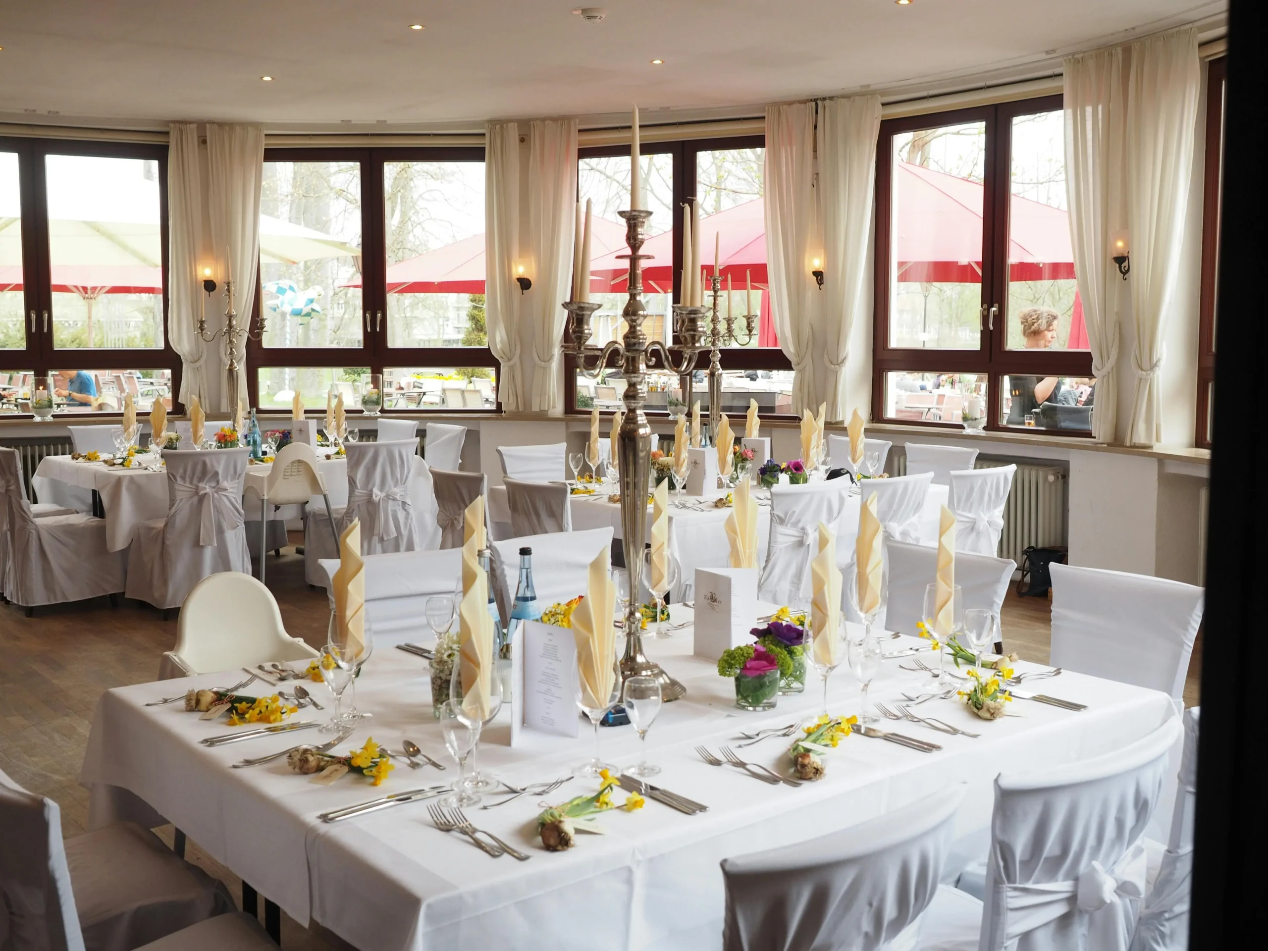 Catering Services in Southampton 5. Canapé and Finger Food Catering