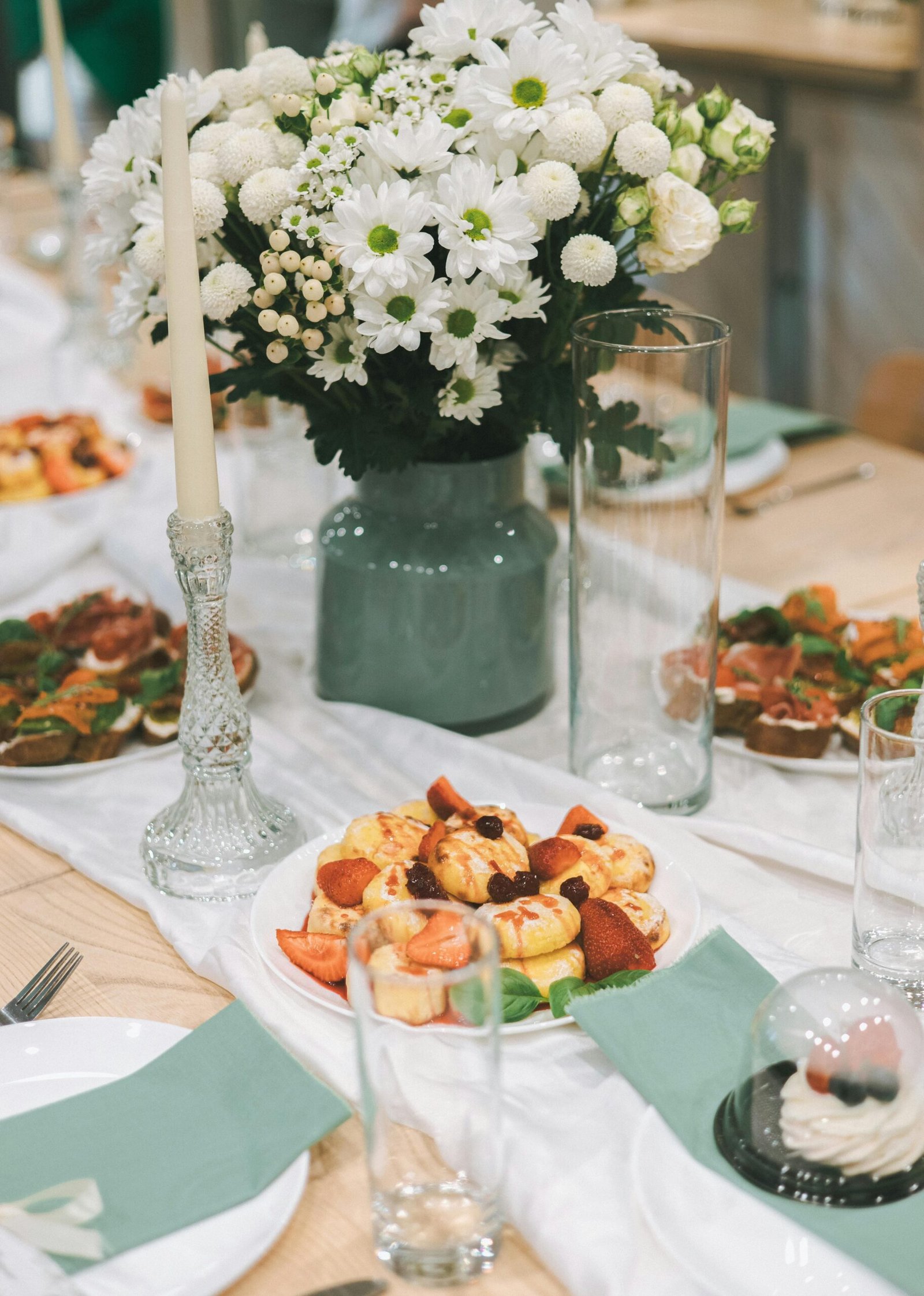 Funeral Catering for Large Groups in London Customizing Your Menu for Large Funeral Receptions in London