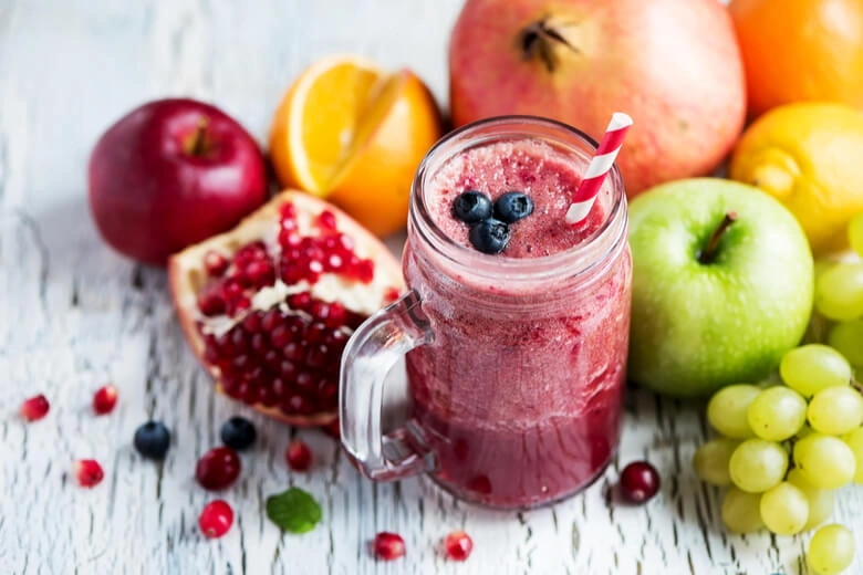 High Quality Juice Cleanse Corporate Packages London Red antioxidant juice smoothie with fresh fruits pomegranate berries for corporate stress relief and energy boost programs