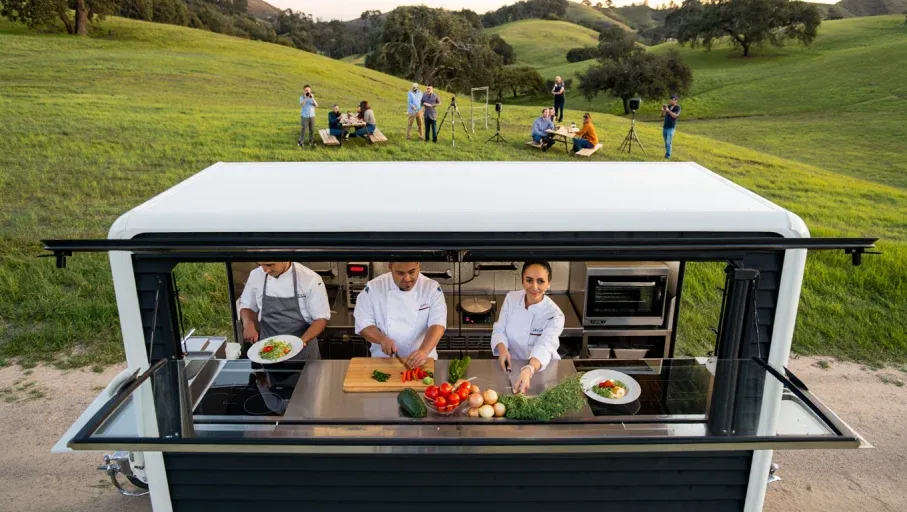 Crew Catering in London That Keeps Your Team Fueled and Focused Crew Catering in London That Keeps Your Team Fueled and Focused
