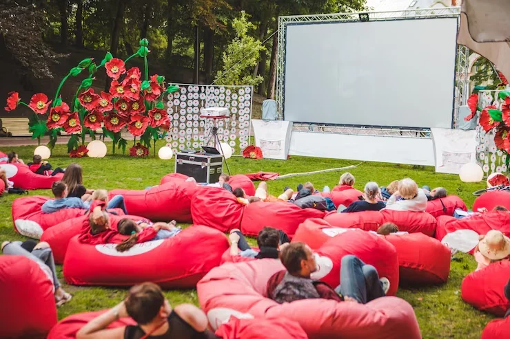 Themed picnic experiences by Picnic Catering Services London