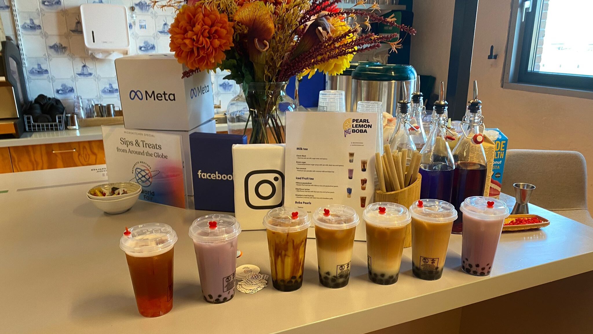 Case Study: Meta Bubble Tea Event in Amsterdam by Pearl Lemon Catering Execution