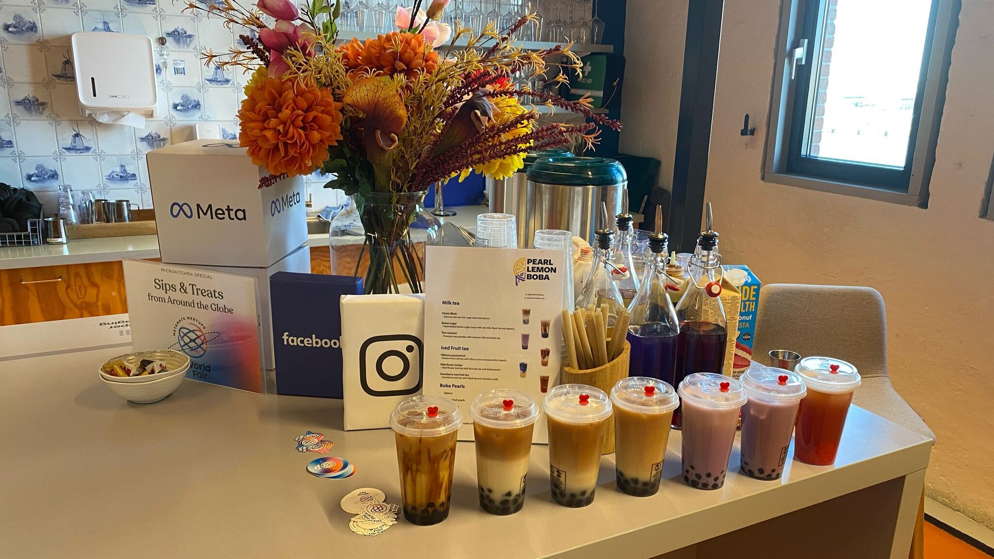 Case Study: Meta Bubble Tea Event in Amsterdam by Pearl Lemon Catering Menu Highlights