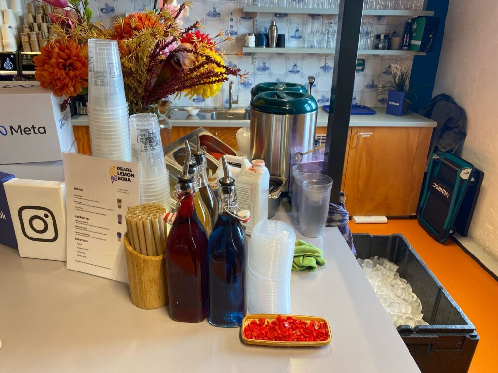 Case Study: Meta Bubble Tea Event in Amsterdam by Pearl Lemon Catering The Challenge