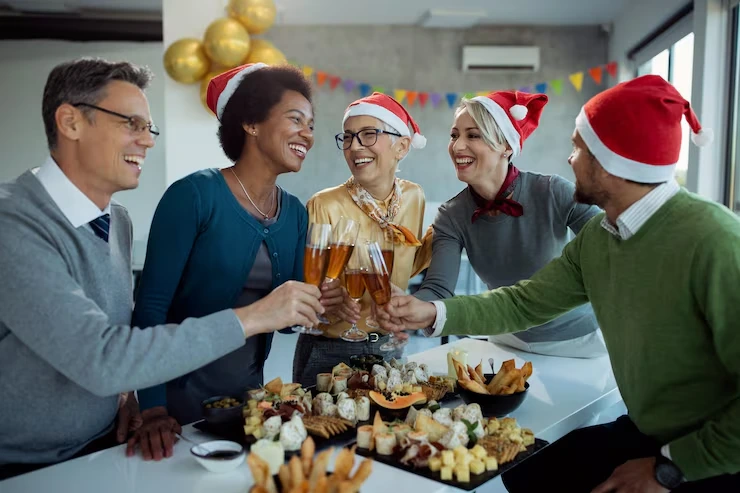 Expert Christmas Office Party Catering Services UK Providing Festive Meals for Corporate Offices