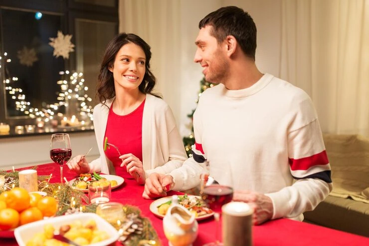 Expert Full-Service Christmas Event Catering Services With Hot Buffets, Canapés, And Platters