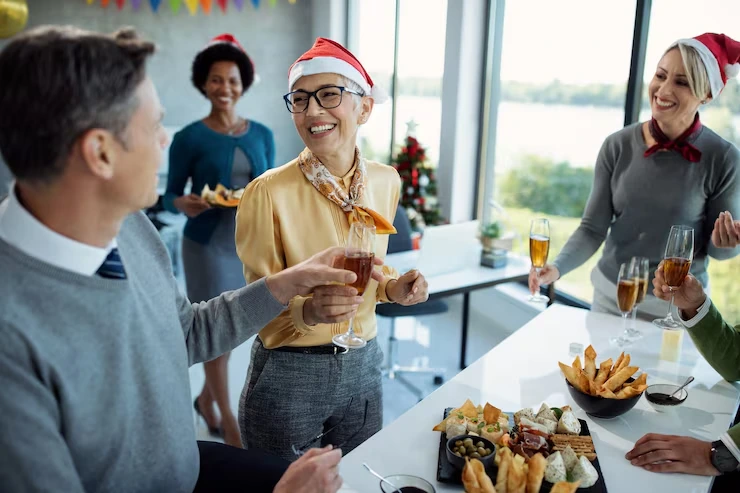 Expert Office Christmas Party Catering Services Providing Full-Service Festive Menus for Corporate Events
