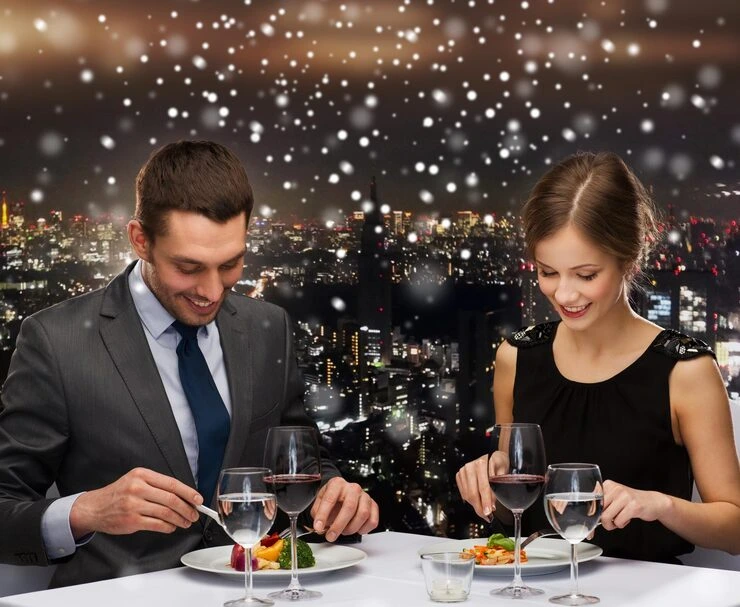 Expert Premium Plated Christmas Dining Services Providing Elegant Holiday Meals for Offices