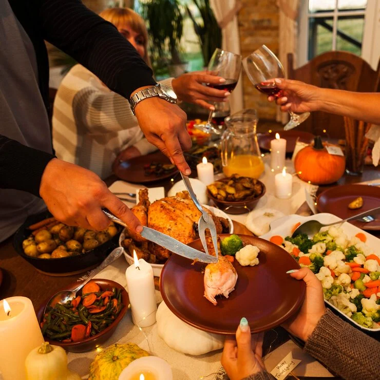 Buffet and Sit-Down Meals
