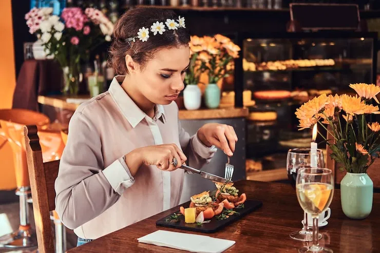 Large-Scale Event Menu Planning