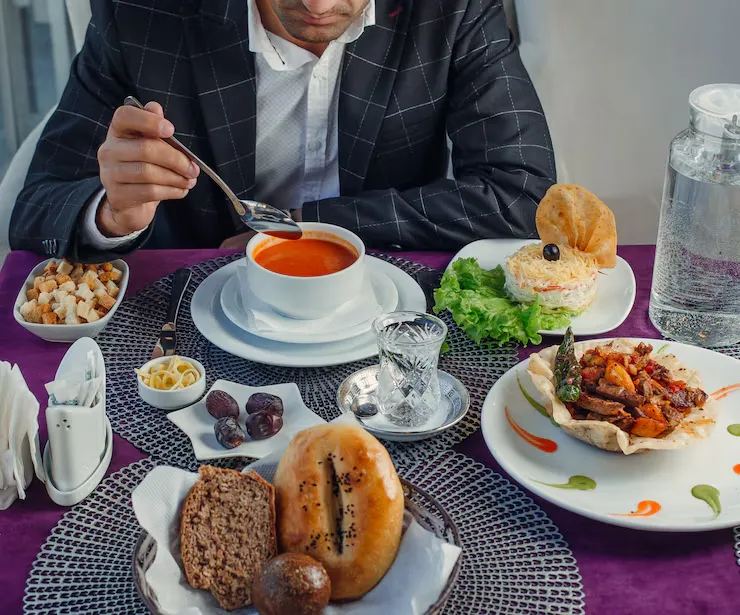 Best New York corporate catering services with professionally presented food at a business event