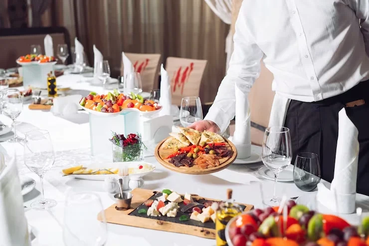 Meeting catering services in Los Angeles with professionally arranged food and refreshments in a boardroom