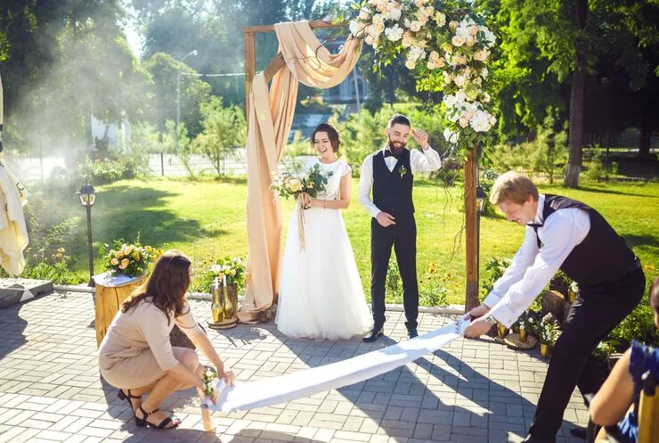 Wedding Setup And Breakdown Crew