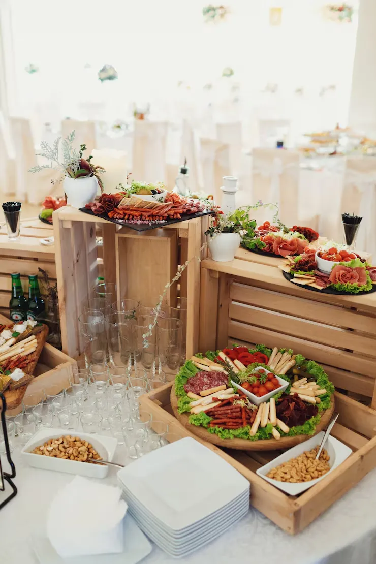 Event Catering for Conferences and Large Gatherings