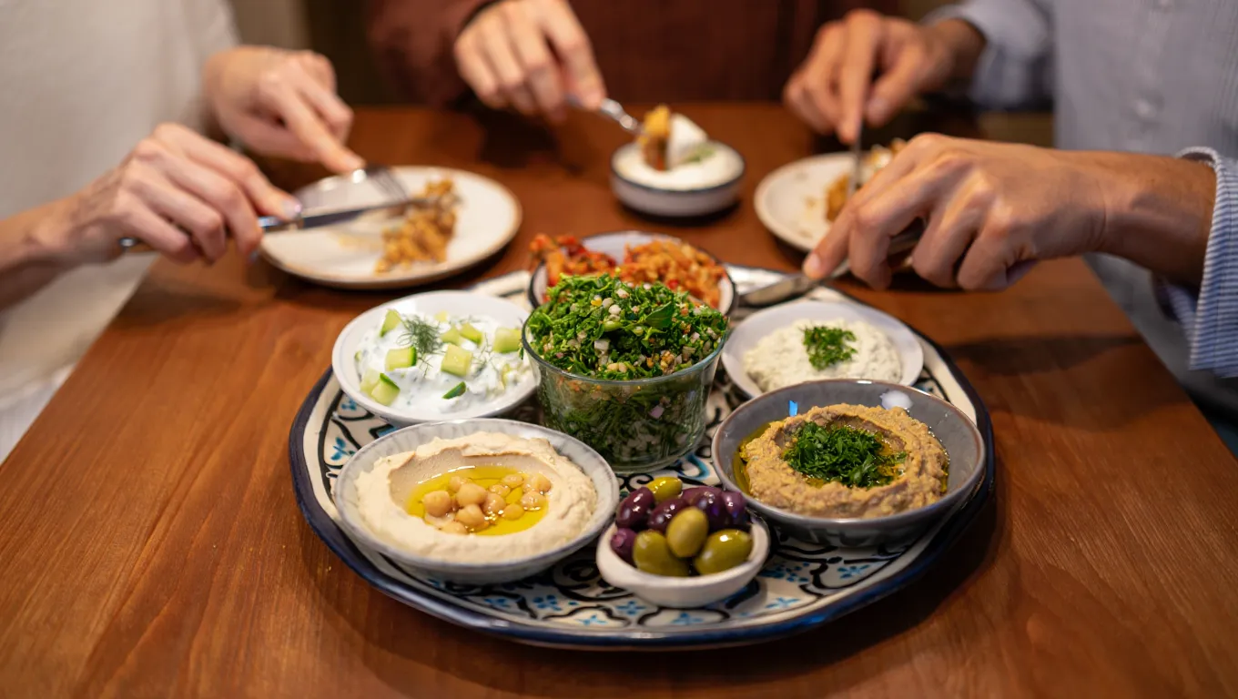 Expert Traditional Turkish Mezze Platter Services With Fresh Ingredients and Authentic Flavors