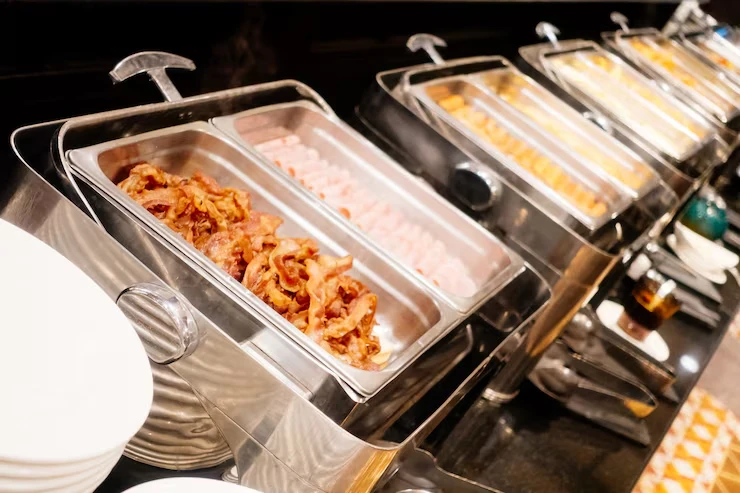Large-Scale Event Buffet Logistics