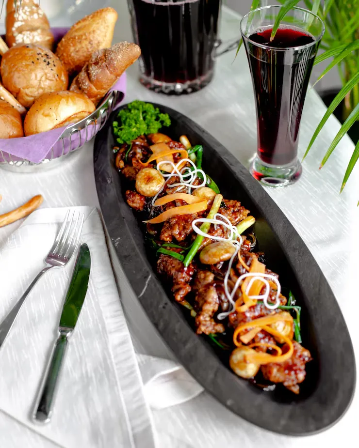 Multi-Cuisine Luxury Buffet Systems
