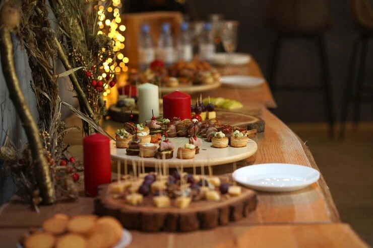 Seasonal and Themed Corporate Catering ​