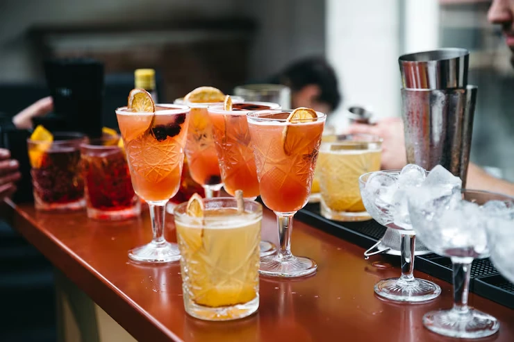 Cocktail Bars Built Around the Occasion
