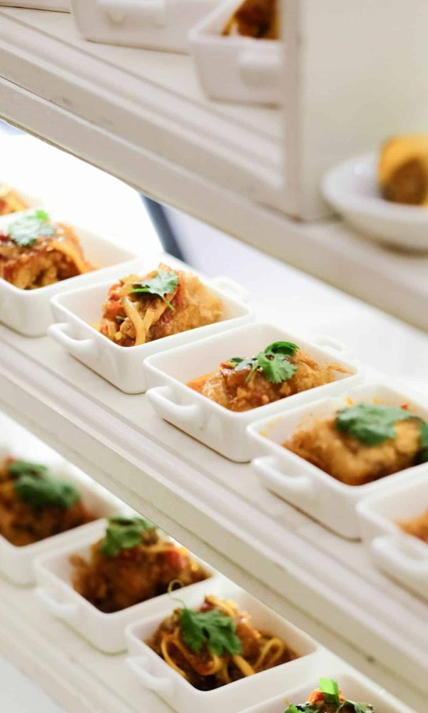 medina-catering-AdtqezIqv7c-unsplash