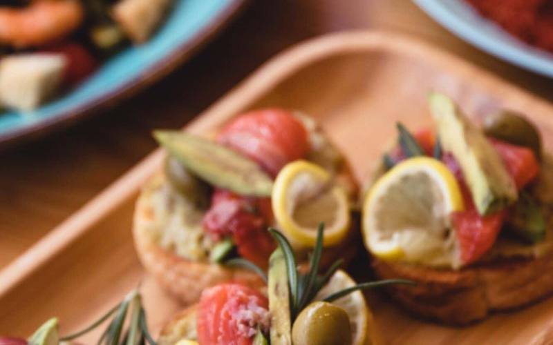 mini canapes with smoked salmon